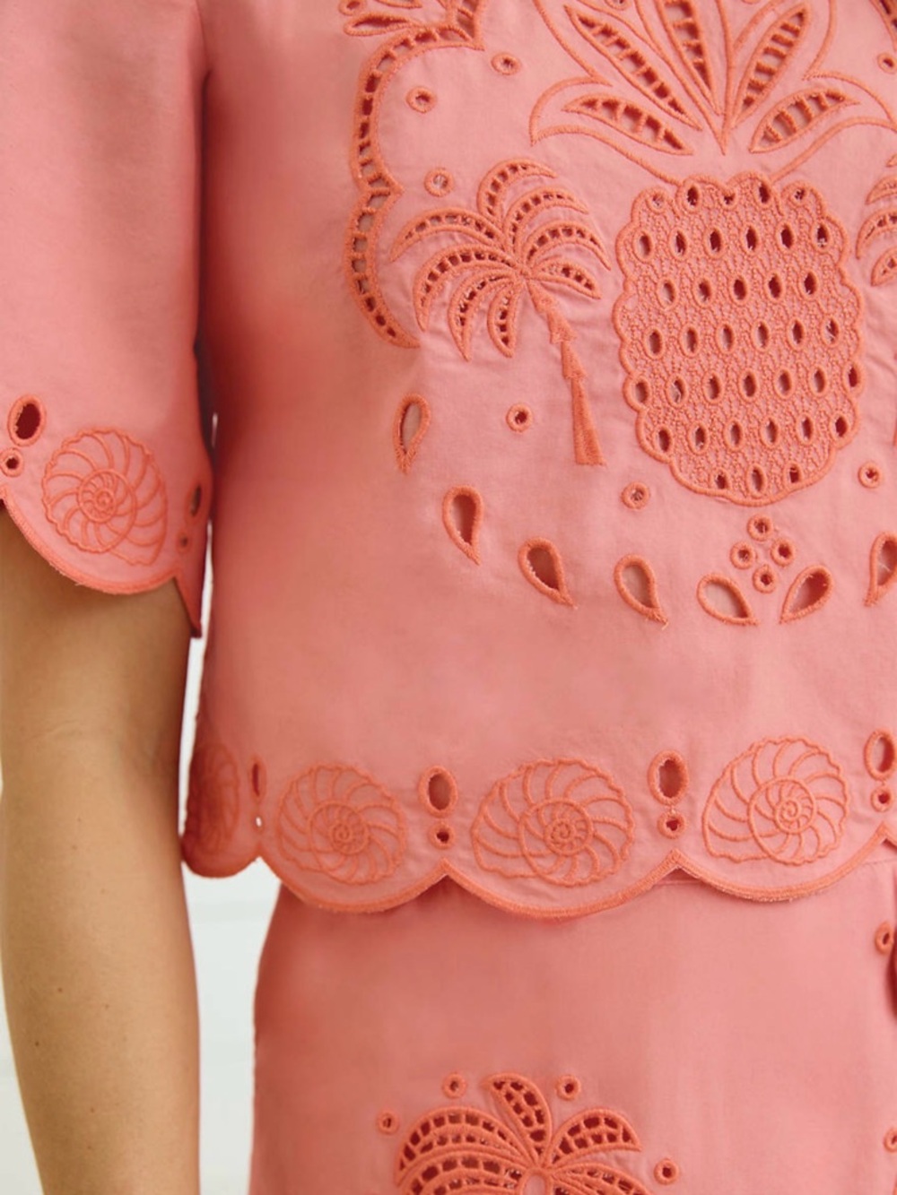 crown & ivy Sewing Down South Coral Blast Embroidered Top and Skirt Set - Picture 3 of 11